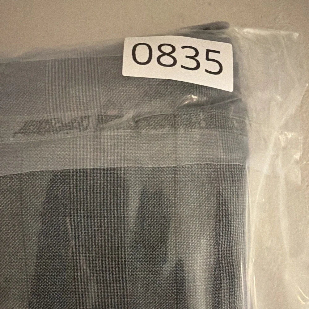 Perry Ellis Very Slim Stretch Men's 38 Gray Plaid Slim Straight Flat Front